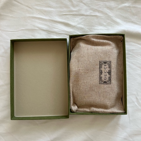 Gucci GG Marmont key case - Picture 4 of 5